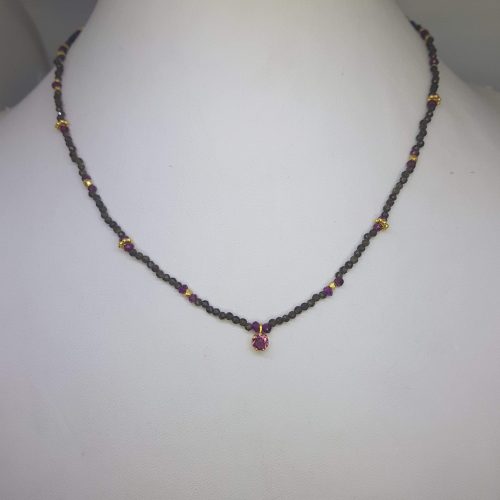 STONE NECKLACE
