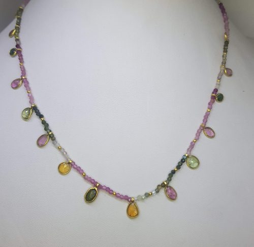 STONE NECKLACE