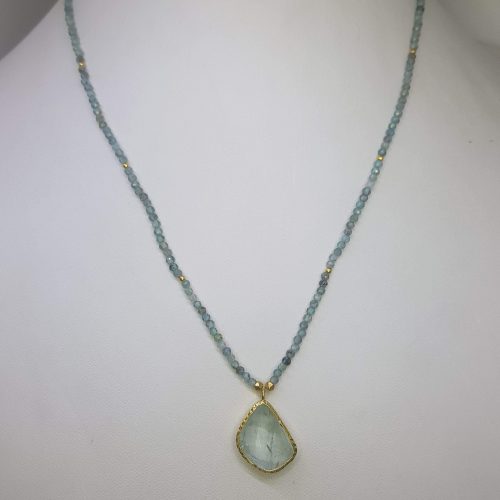 STONE NECKLACE