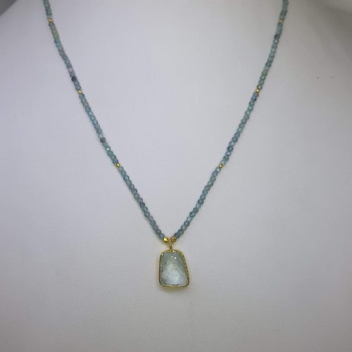 STONE NECKLACE