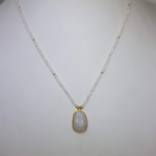 STONE NECKLACE