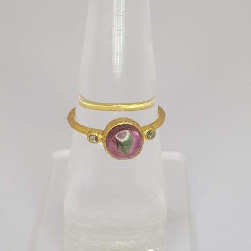 DIAMOND & STONE RING