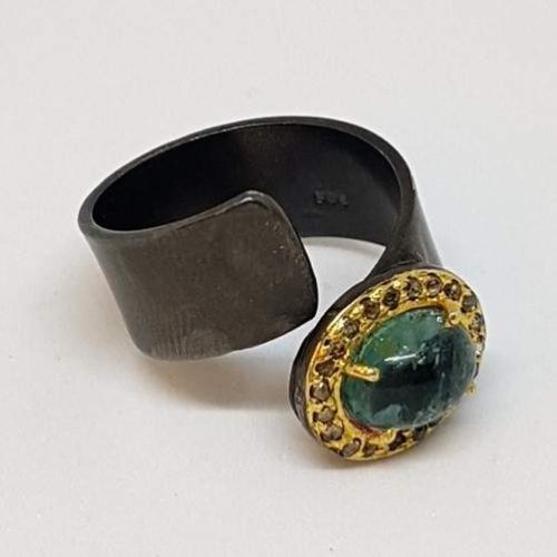 DIAMOND & STONE RING