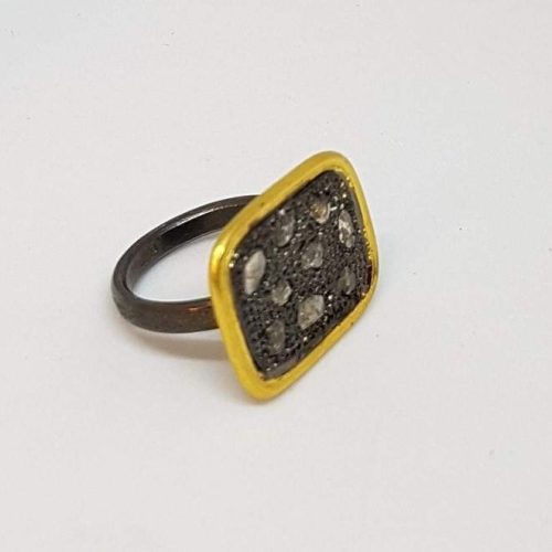 DIAMOND & STONE RING