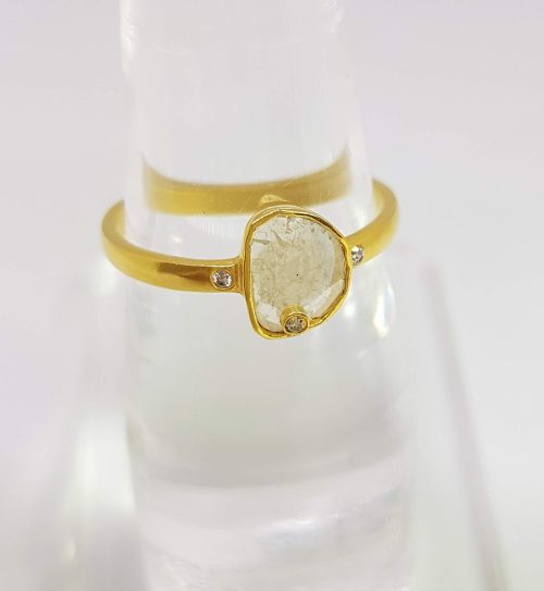 DIAMOND & STONE RING