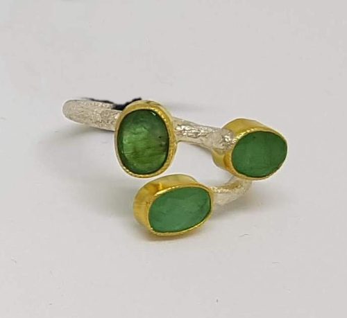 DIAMOND & STONE RING