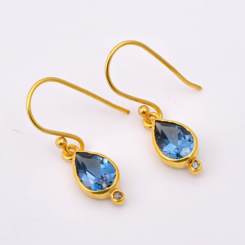 DIAMOND & STONE EARRING