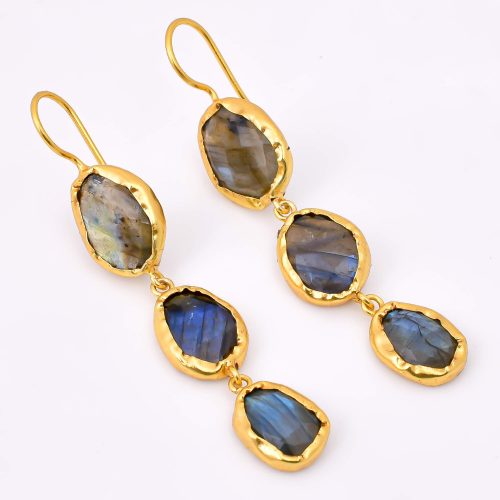 STONE EARRINGS