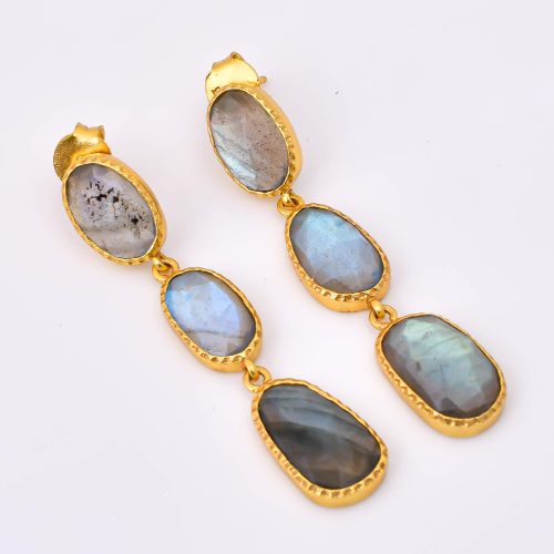 STONE EARRINGS