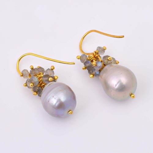 STONE EARRINGS