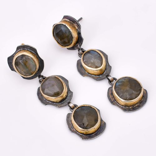 STONE EARRINGS