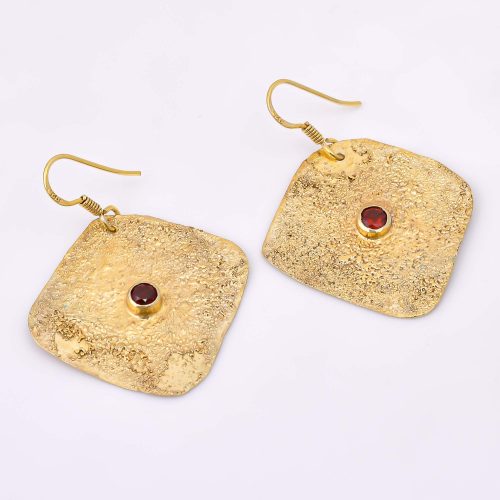 STONE EARRINGS