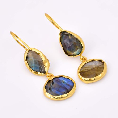 STONE EARRINGS