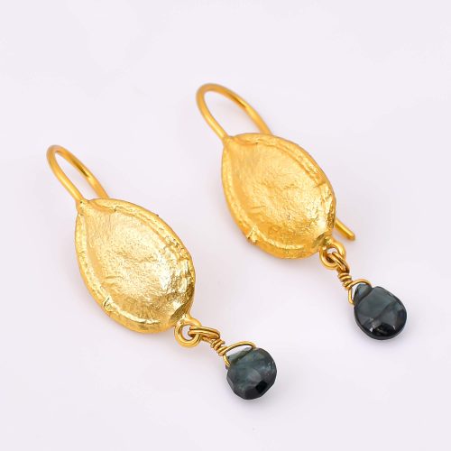STONE EARRINGS