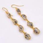 STONE EARRINGS