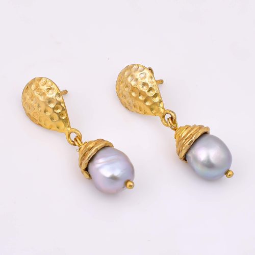 STONE EARRINGS
