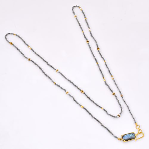 STONE NECKLACE