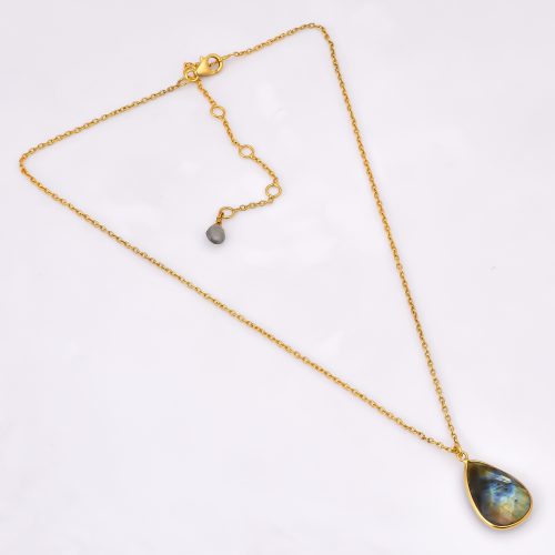 STONE NECKLACE