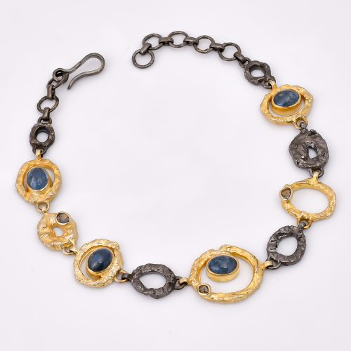 STONE NECKLACE
