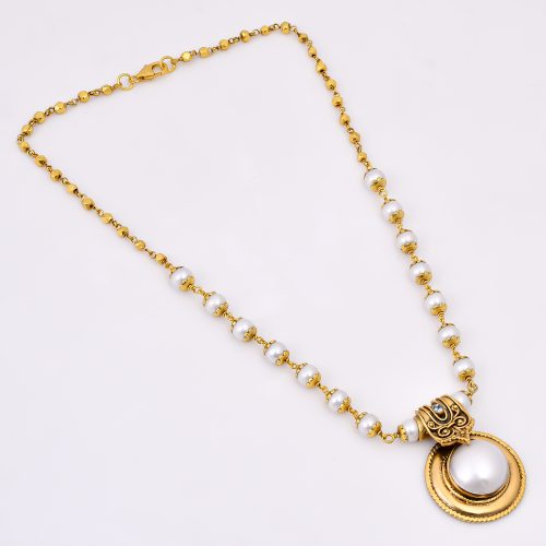 STONE NECKLACE