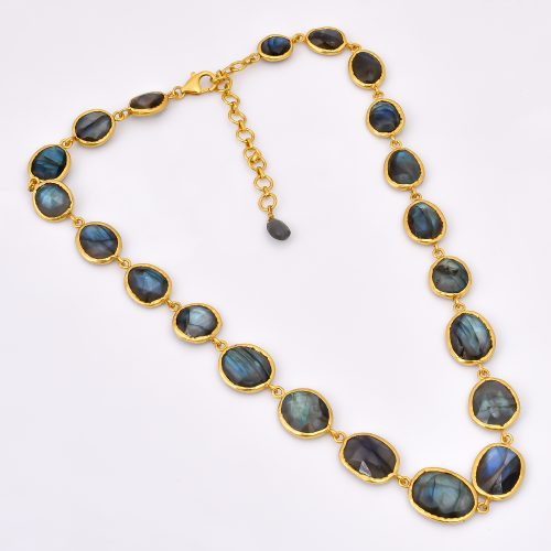 STONE NECKLACE