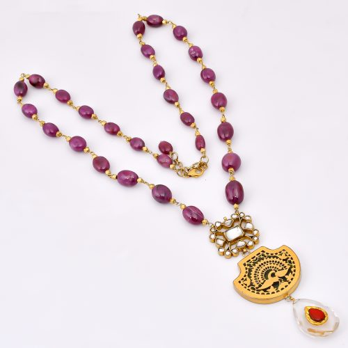 STONE NECKLACE