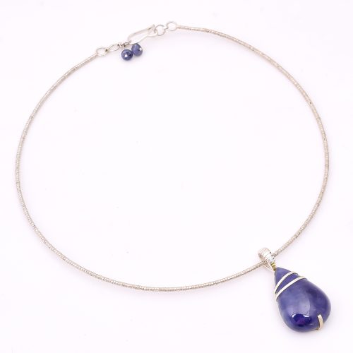 STONE NECKLACE