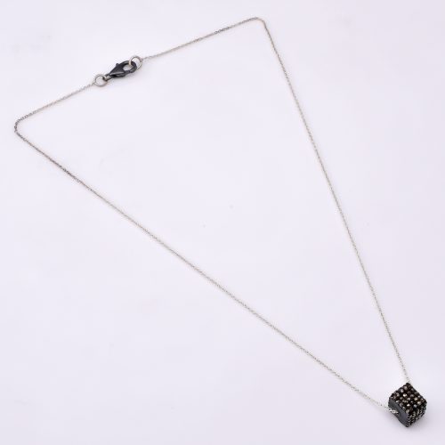 DIAMOND AND STONE NECKLACE