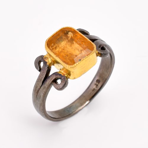 STONE RING