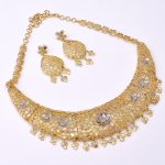 DIAMOND AND STONE NECKLACE