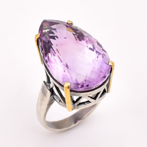 STONE RING