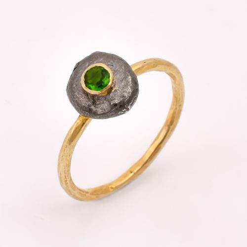 STONE RING