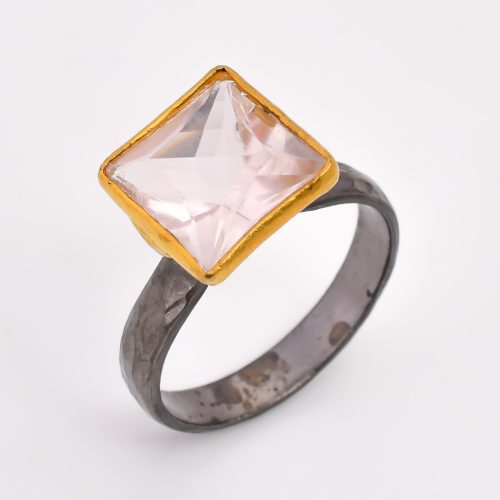 STONE RING