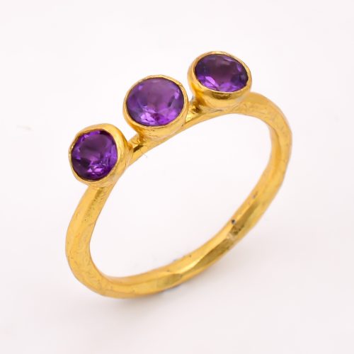 STONE RING