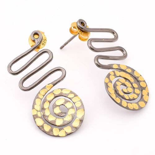 SILVER EARRING