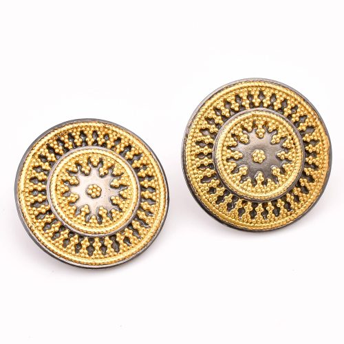 SILVER EARRING
