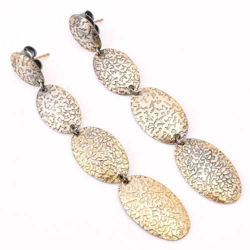 SILVER EARRING