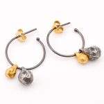 SILVER EARRING