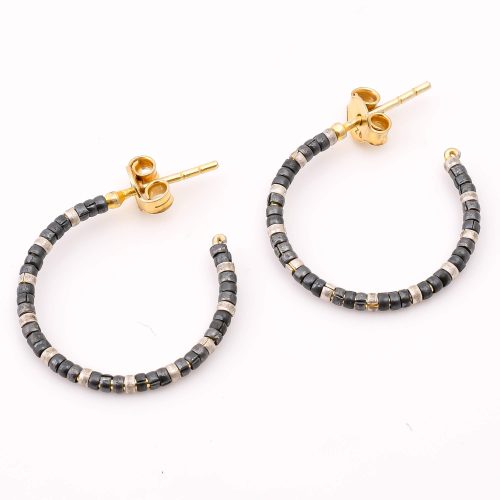 SILVER EARRING