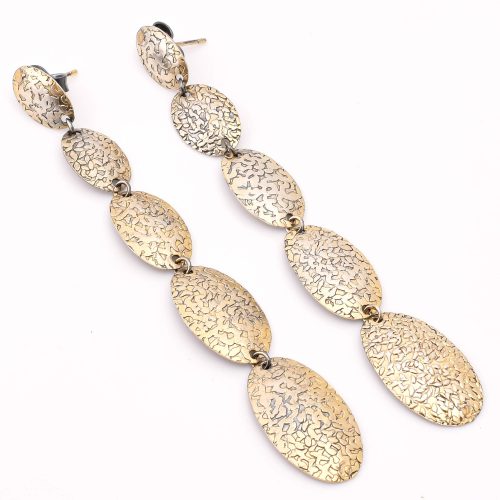 SILVER EARRING