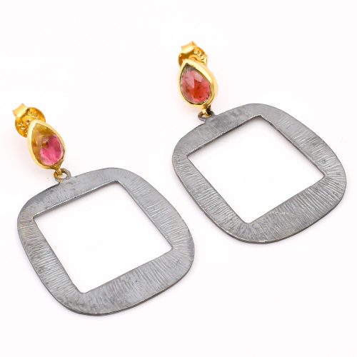 STONE EARRINGS