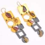 STONE EARRINGS