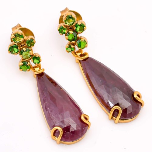 STONE EARRINGS