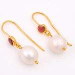 STONE EARRINGS