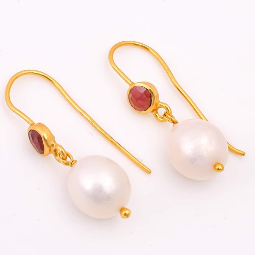 STONE EARRINGS