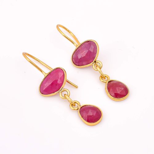 STONE EARRINGS