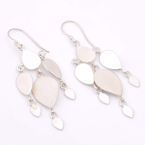 SILVER EARRING