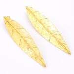 SILVER EARRING