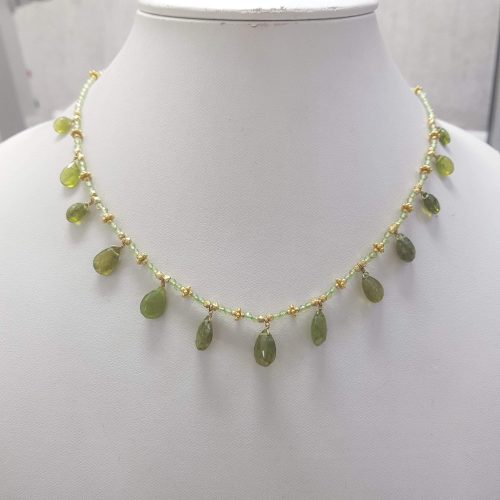 STONE NECKLACE