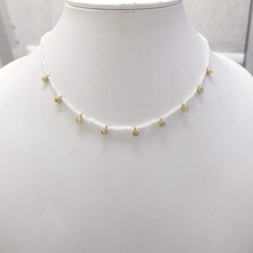 STONE NECKLACE